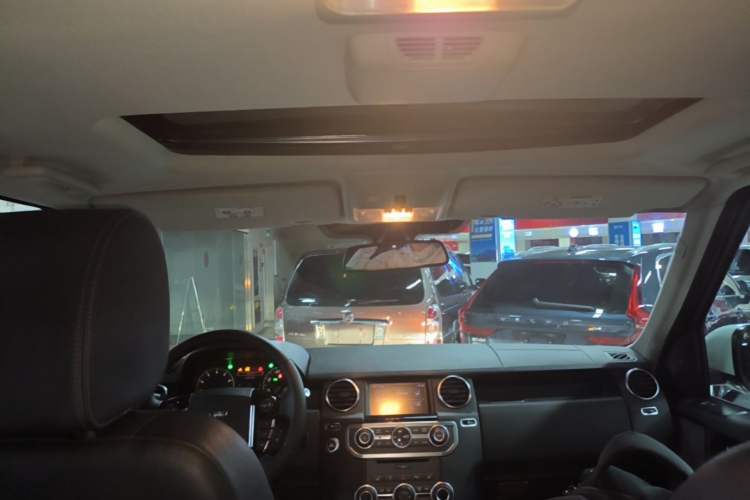 Used Land Rover Discovery 2016 3.0 SC V6 SE Headliner