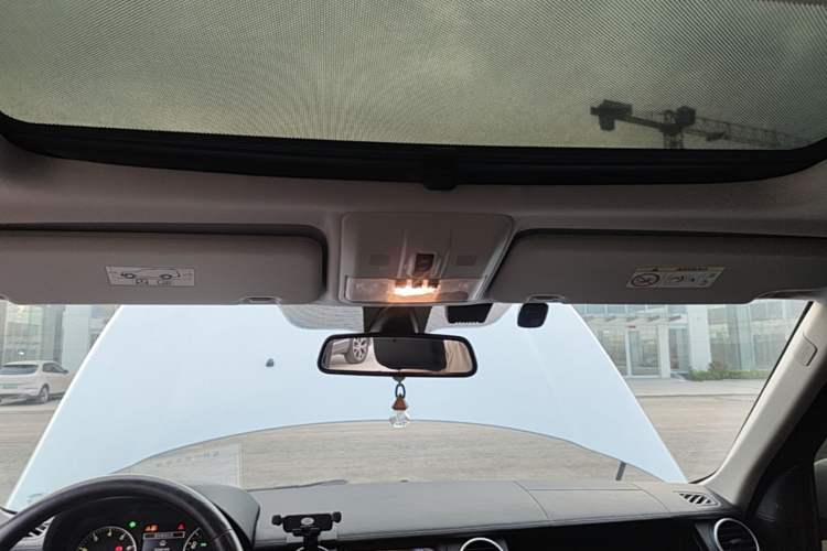 Used Land Rover Discovery 2016 3.0 SC V6 SE Headliner