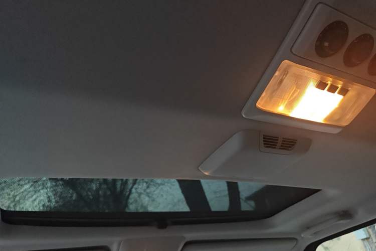 Used Land Rover Discovery 2016 3.0 SC V6 HSE Luxury Headliner