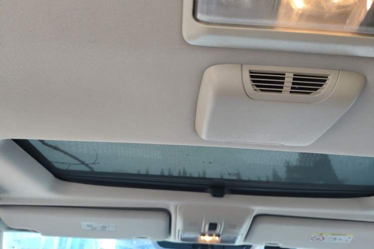 Used Land Rover Discovery 2016 3.0 SC V6 SE Headliner