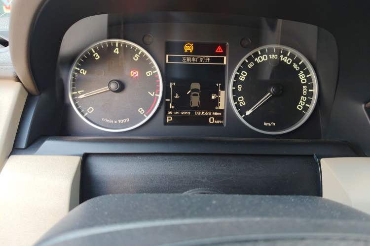 Used Land Rover Discovery 2016 4th Generation 3.0T HSE 7-Seater U.S. Specification Instrument Cluster