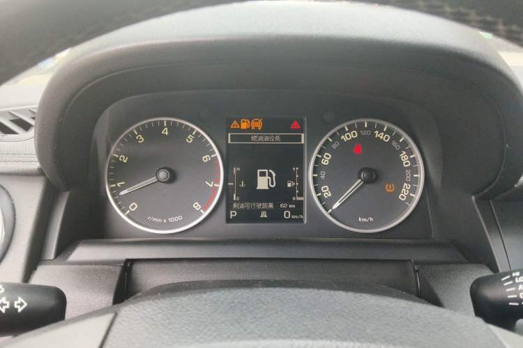 Used Land Rover Discovery  Instrument Cluster
