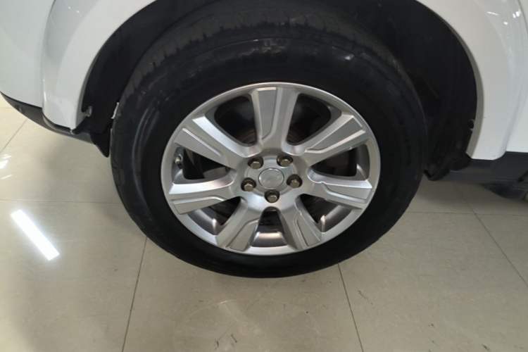 Used Land Rover Discovery 2016 3.0 SC V6 SE Left Front Wheel Hub