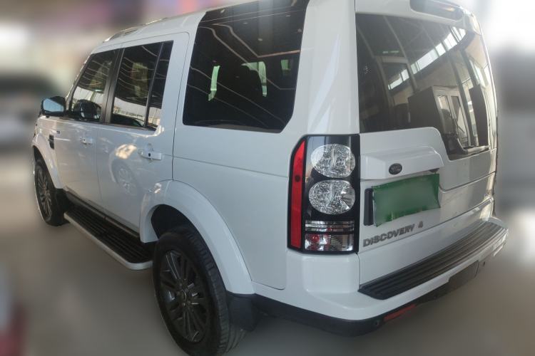Used Land Rover Discovery 2016 3.0 SC V6 HSE Rear Left 45 Deg