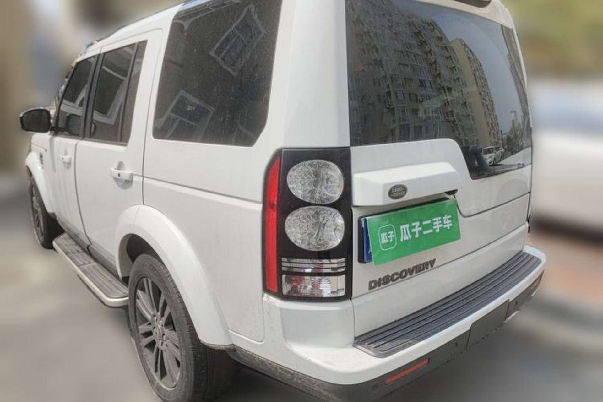 Used Land Rover Discovery 2016 3.0 SC V6 HSE Rear Left 45 Deg