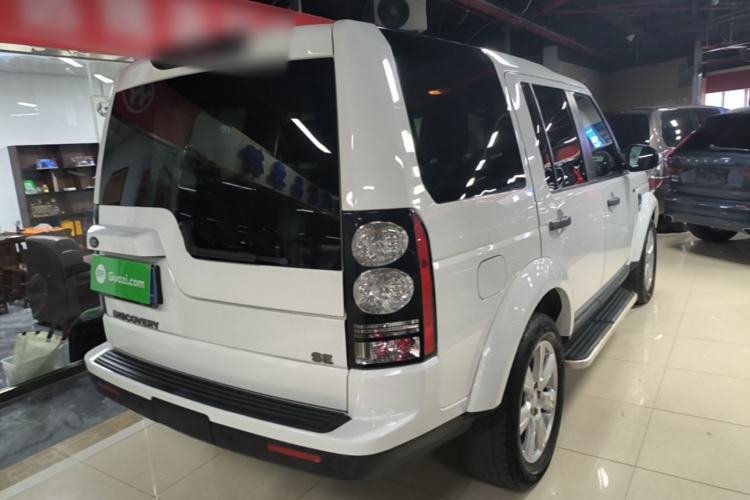 Used Land Rover Discovery 2016 3.0 SC V6 SE Rear Right 45 Deg