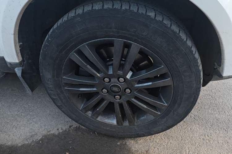 Used Land Rover Discovery 2016 3.0 SC V6 HSE Luxury Right Front Wheel Hub