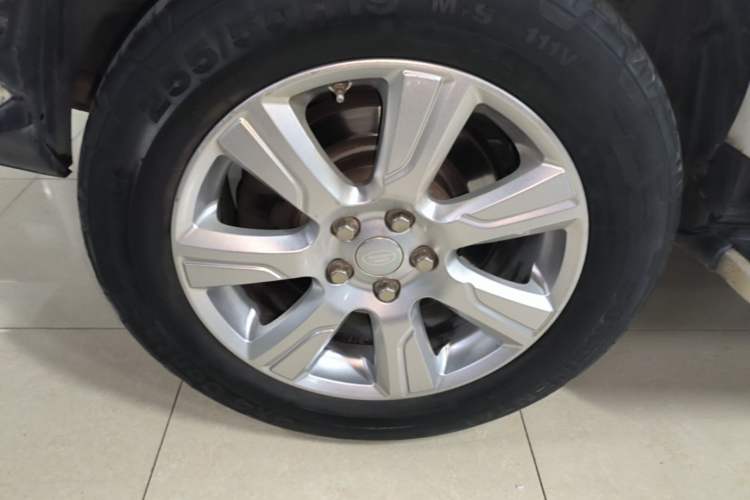 Used Land Rover Discovery 2016 3.0 SC V6 SE Right Rear Wheel Hub