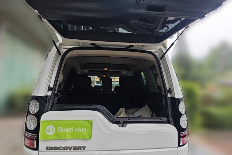 Used Land Rover Discovery 2016 3.0 SC V6 HSE Trunk
