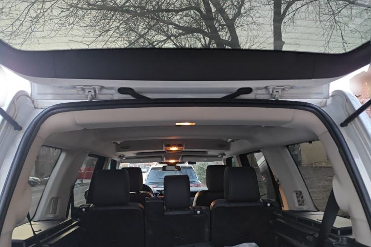 Used Land Rover Discovery 2016 3.0 SC V6 HSE Luxury Trunk