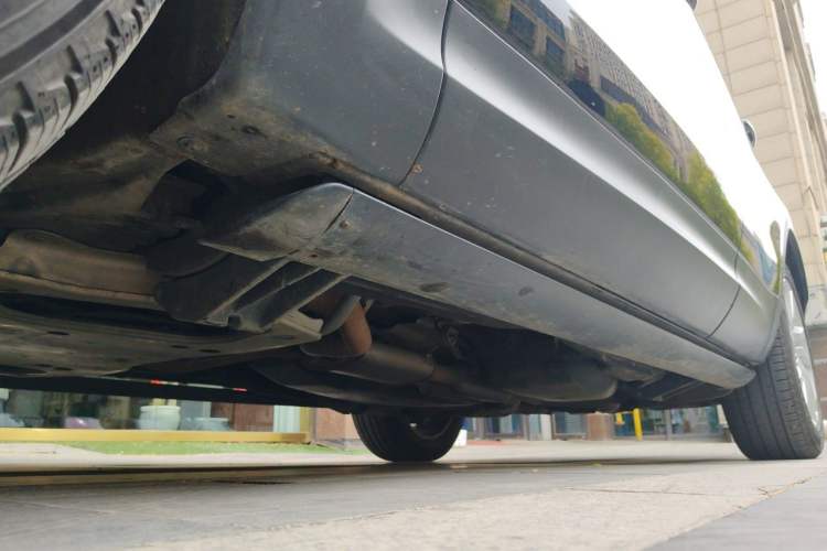 Used Land Rover Discovery 2017 3.0 SC V6 HSE Chassis Front Left
