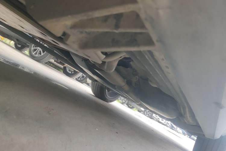 Used Land Rover Discovery 2017 3.0 SC V6 S Chassis Front Left