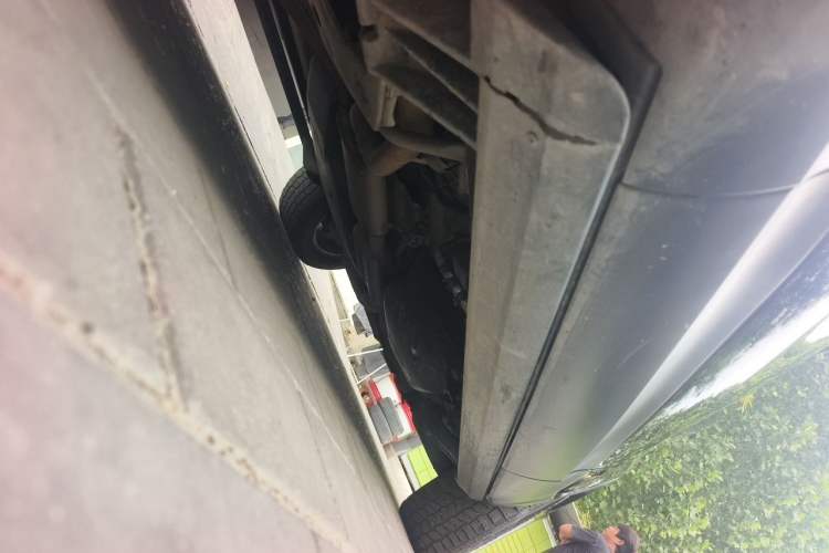 Used Land Rover Discovery 2017 3.0 SC V6 HSE Chassis Front Left