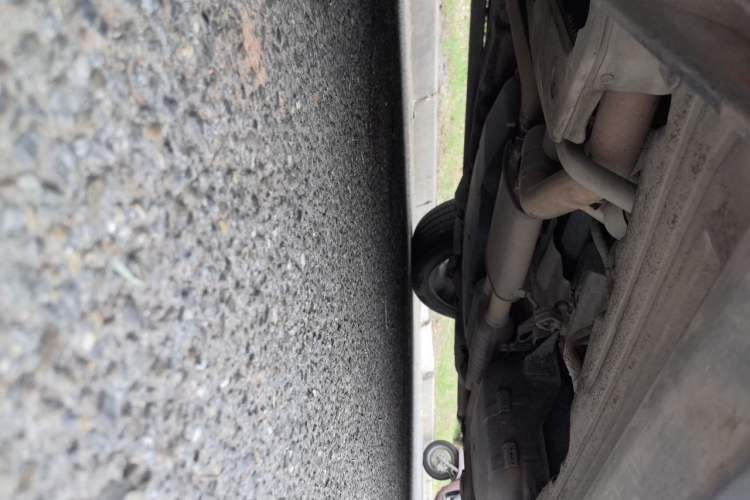 Used Land Rover Discovery 2017 3.0 SC V6 SE Chassis Front Left