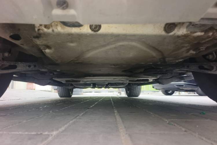 Used Land Rover Discovery 2017 3.0 SC V6 HSE Chassis Front