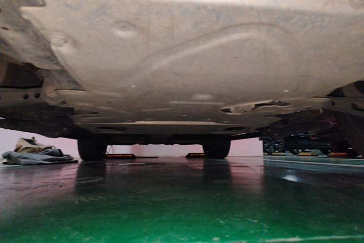 Used Land Rover Discovery 2017 3.0 SC V6 HSE Chassis Front