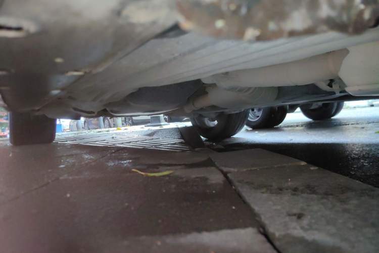 Used Land Rover Discovery  Chassis Front Right