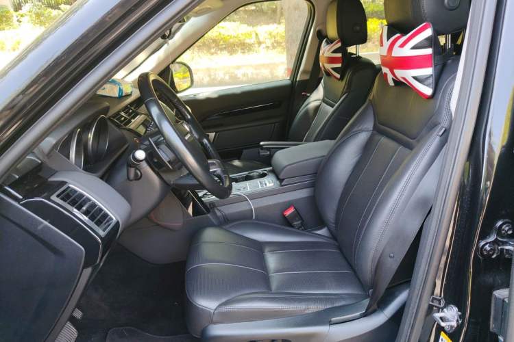 Used Land Rover Discovery 2017 3.0 SC V6 SE Driver Seat