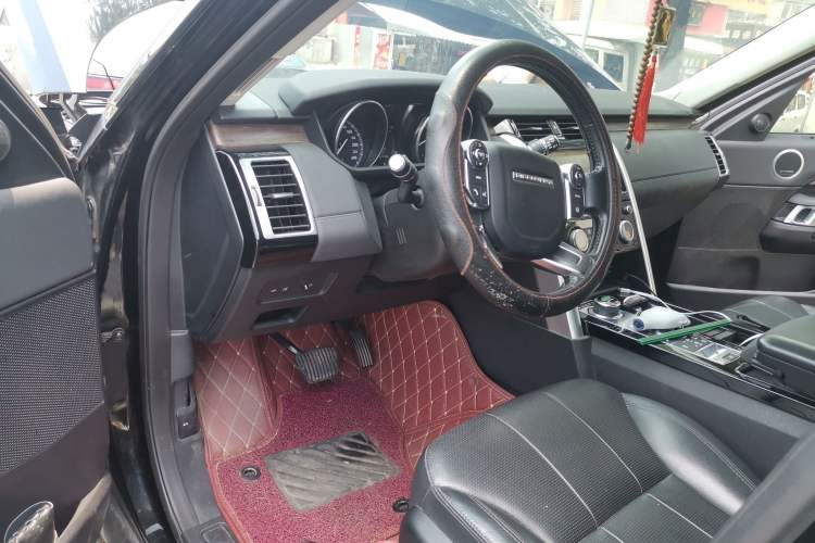 Used Land Rover Discovery 2017 3.0 SC V6 HSE Driver Seat
