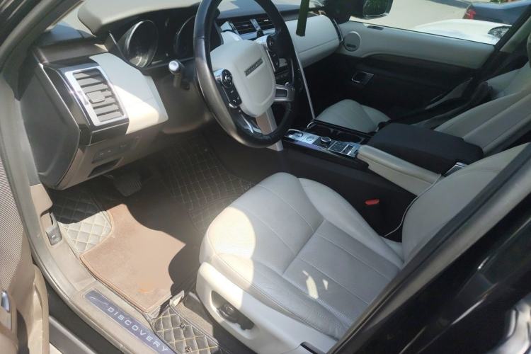 Used Land Rover Discovery 2017 3.0 SC V6 HSE Driver Seat