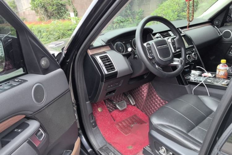 Used Land Rover Discovery 2017 3.0 SC V6 SE Driver Seat