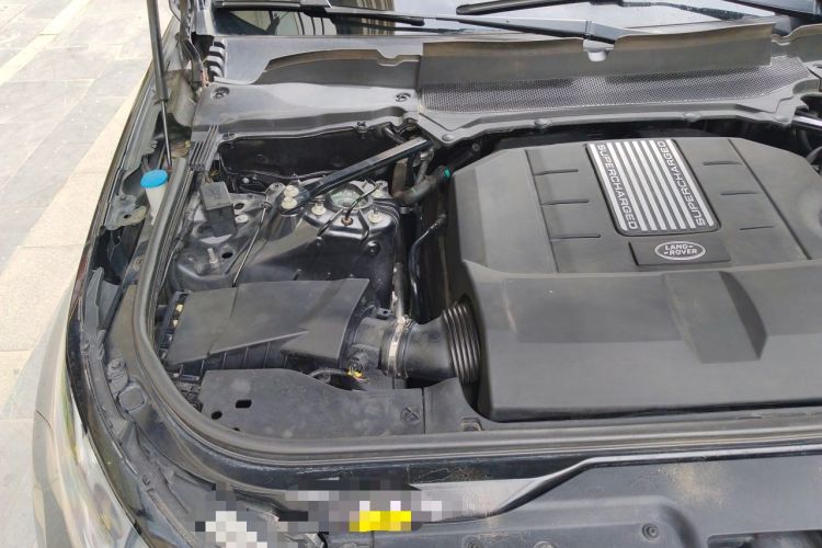 Used Land Rover Discovery 2017 3.0 SC V6 HSE Engine Bay Right