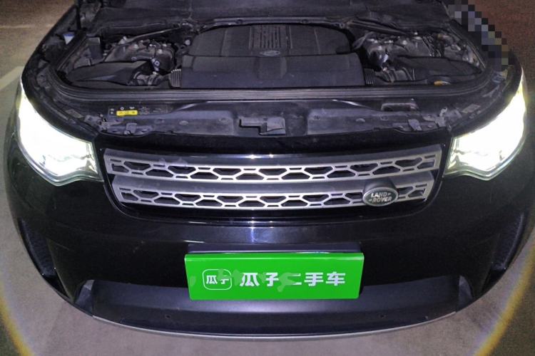Used Land Rover Discovery 2017 3.0 SC V6 HSE Engine Bay