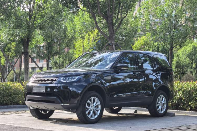 Used Land Rover Discovery 2017 3.0 SC V6 SE Exterior 3