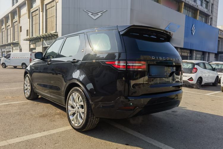 Used Land Rover Discovery 2017 3.0 SC V6 SE Exterior 5