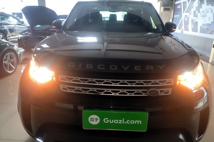 Used Land Rover Discovery 2017 3.0 SC V6 HSE Front