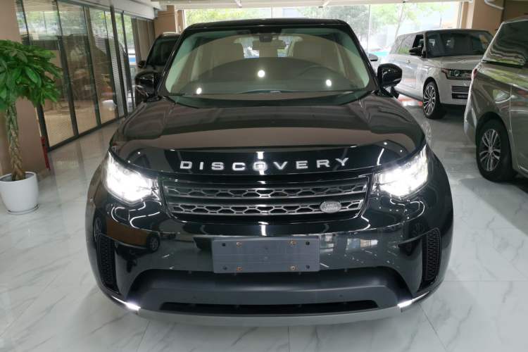 Used Land Rover Discovery 2017 3.0 SC V6 S Front