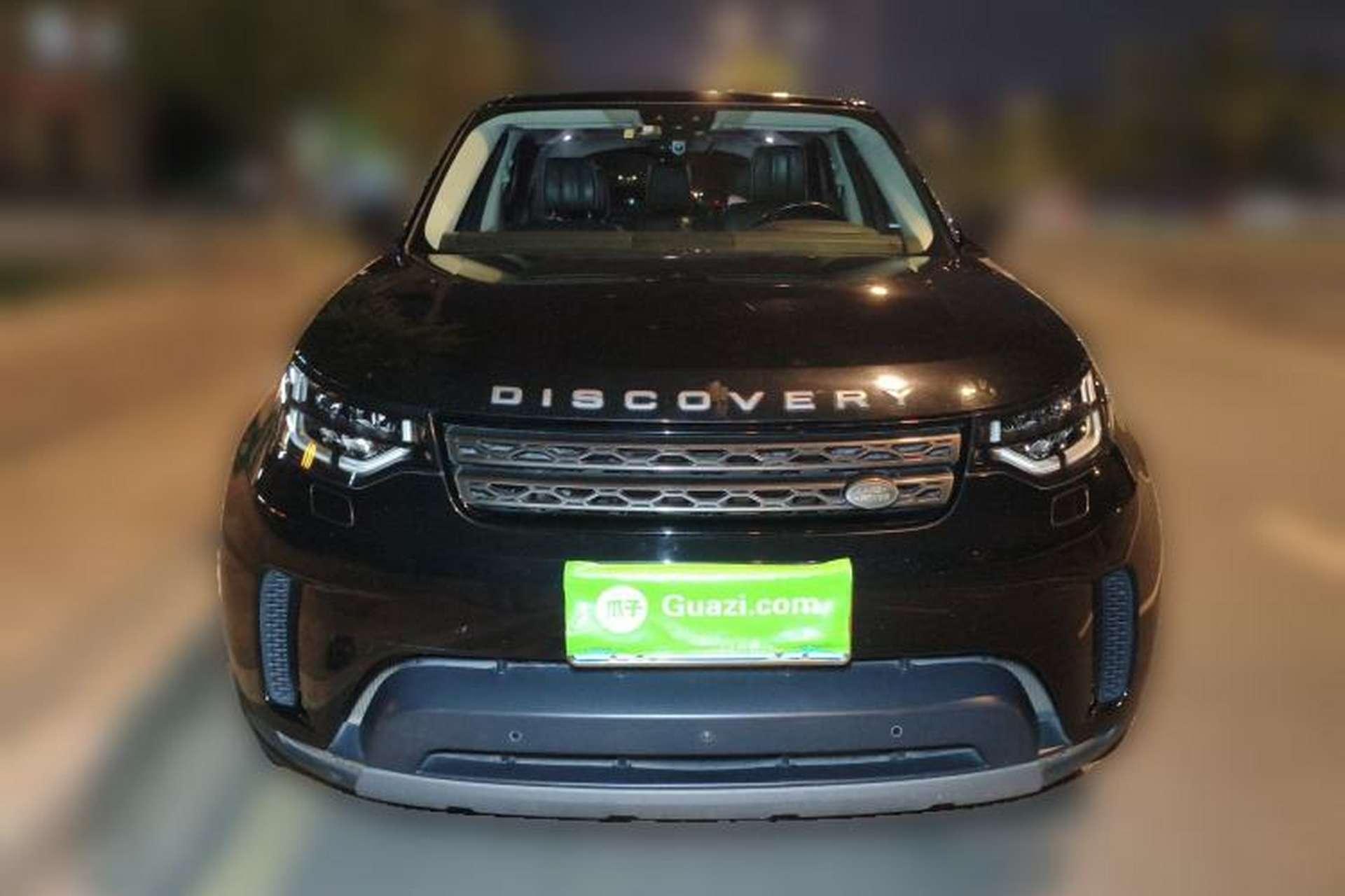 Used Land Rover Discovery 2017 3.0 SC V6 SE Front