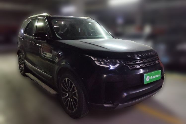 Used Land Rover Discovery 2017 3.0 SC V6 SE Front Right 45 Deg