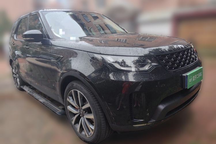 Used Land Rover Discovery 2017 3.0 SC V6 S Front Right 45 Deg
