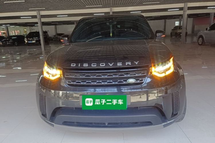Used Land Rover Discovery 2017 5th Generation 3.0 V6 SE Front