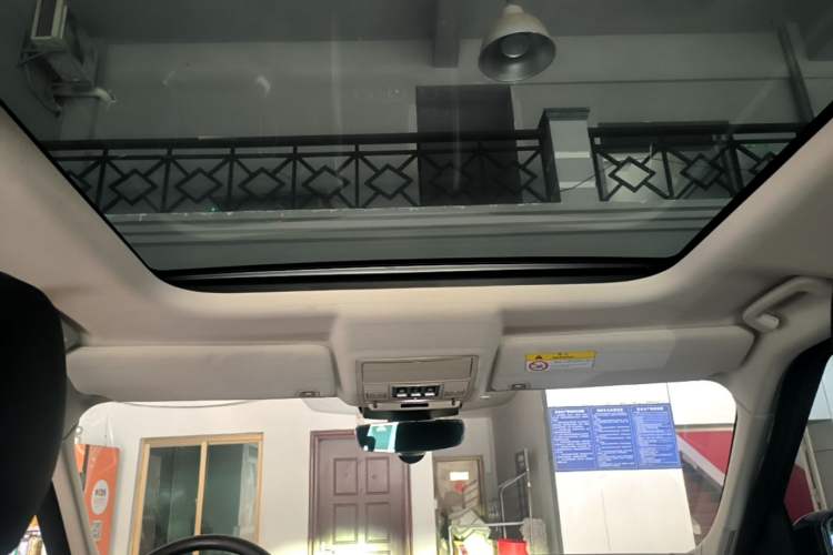 Used Land Rover Discovery 2017 3.0 SC V6 HSE Headliner