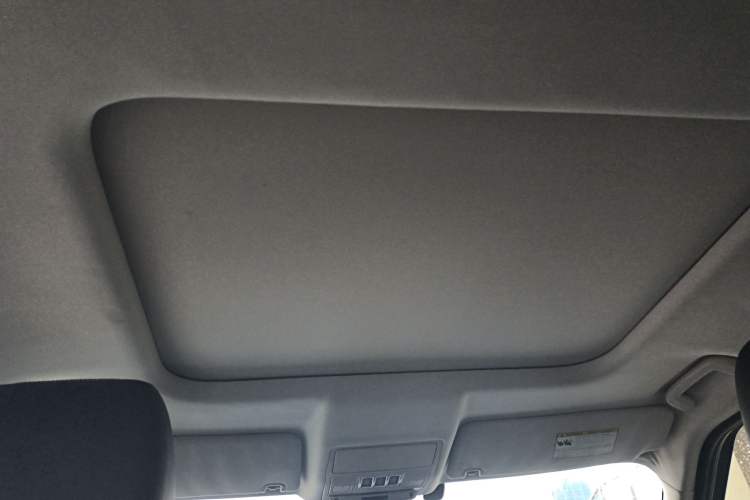 Used Land Rover Discovery 2017 3.0 SC V6 HSE Headliner
