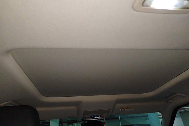 Used Land Rover Discovery 2017 3.0 SC V6 HSE Headliner