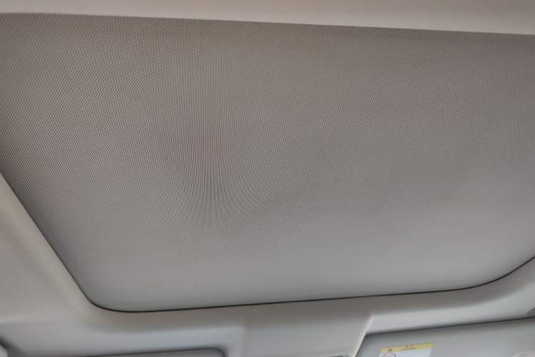 Used Land Rover Discovery 2017 3.0 SC V6 First Edition Limited Edition Headliner
