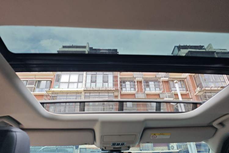 Used Land Rover Discovery 2017 3.0 SC V6 SE Headliner