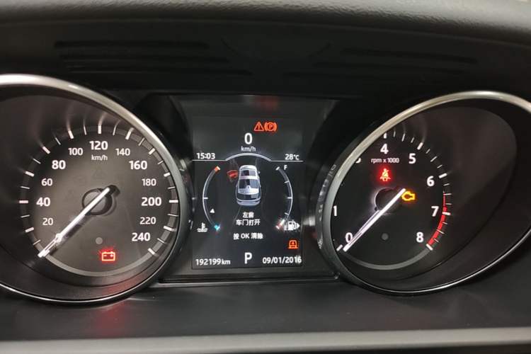 Used Land Rover Discovery 2017 3.0 SC V6 SE Instrument Cluster