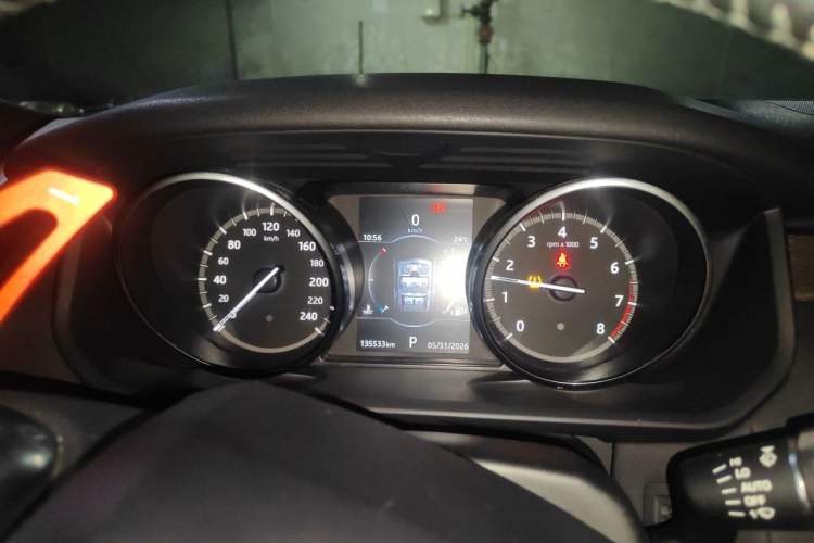 Used Land Rover Discovery 2017 3.0 SC V6 HSE Instrument Cluster