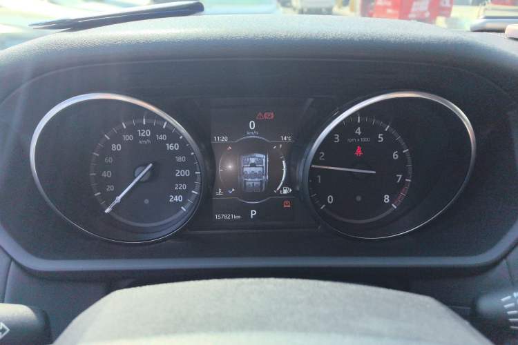 Used Land Rover Discovery 2017 3.0 SC V6 SE Instrument Cluster