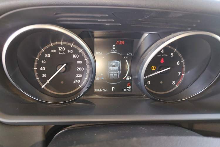 Used Land Rover Discovery 2017 3.0 SC V6 SE Instrument Cluster