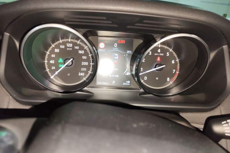 Used Land Rover Discovery 2017 3.0 SC V6 HSE Instrument Cluster