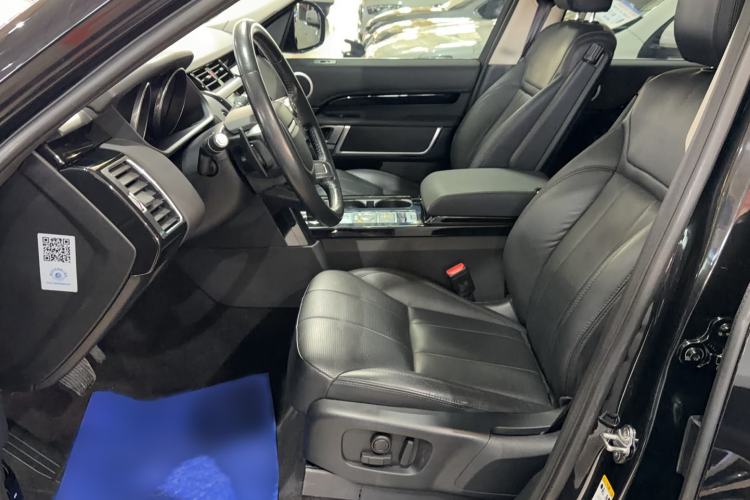 Used Land Rover Discovery 2017 3.0 SC V6 S Interior 1