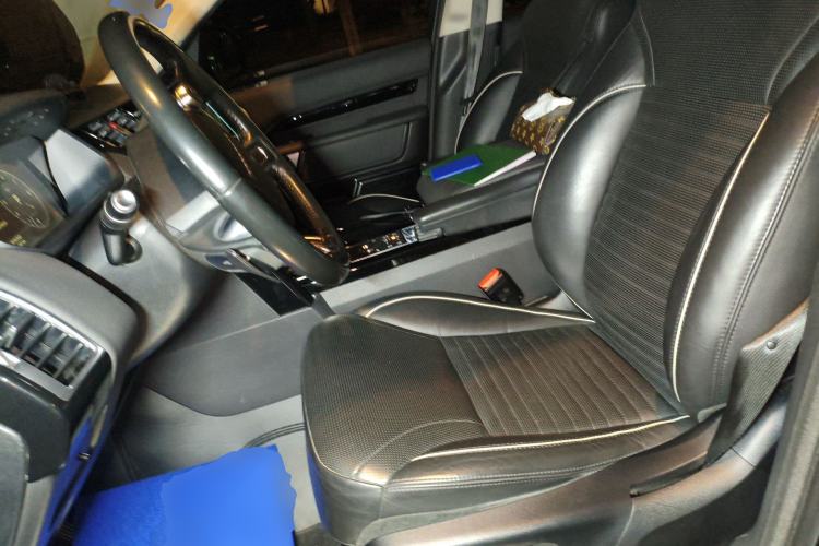 Used Land Rover Discovery 2017 3.0 SC V6 SE Left Front Seat