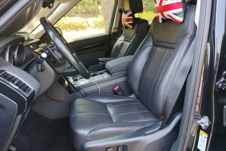 Used Land Rover Discovery 2017 3.0 SC V6 SE Left Front Seat