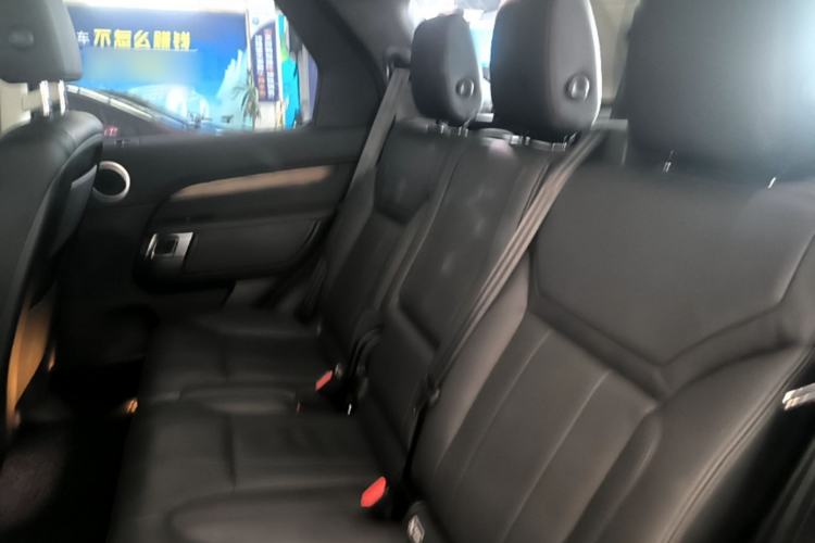Used Land Rover Discovery 2017 3.0 SC V6 HSE Left Rear Seat