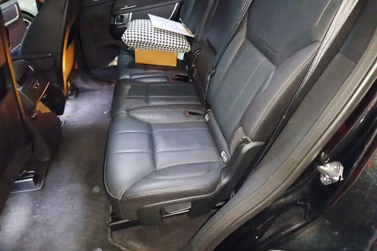 Used Land Rover Discovery 2017 3.0 SC V6 HSE Left Rear Seat
